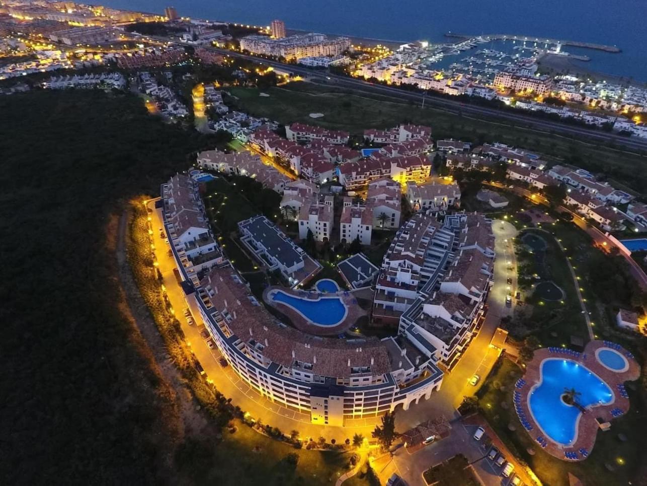 马尼尔瓦Puerto De La Duquesa Minimum 3 Nuits公寓 外观 照片
